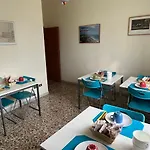 Elisa 3* Sonnino
